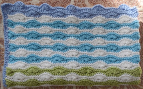 Scrappy Shells Blanket, crochet pattern by Marie Segares/Underground Crafter