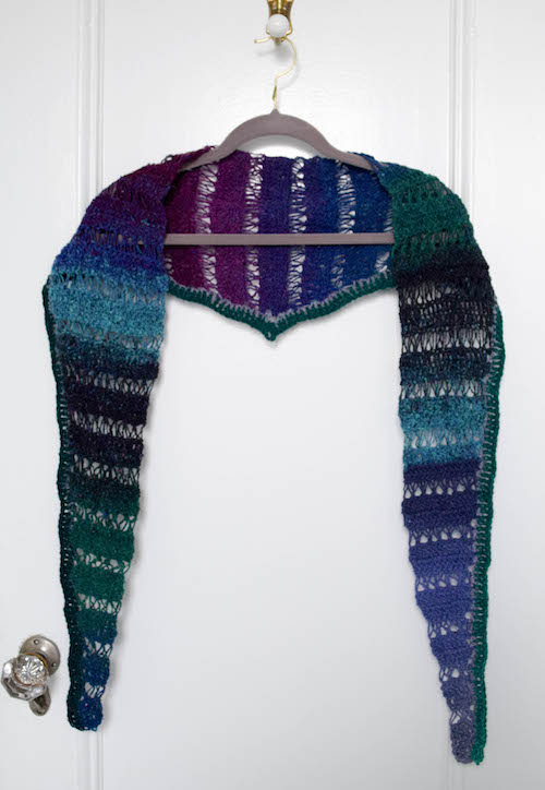 Peacock Stitch Shawlette, free broomstick lace #crochet pattern by Marie Segares @ucrafter