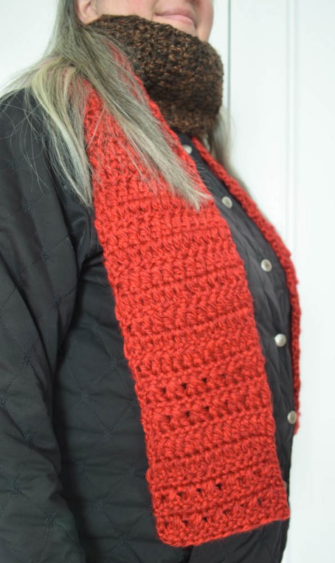 Color Blocked Co-Ed Scarf, free #crochet pattern by Underground Crafter