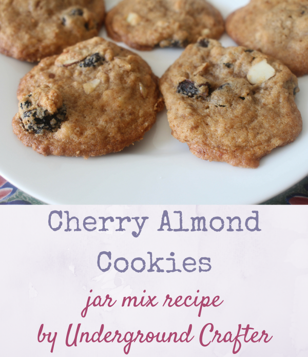 Cherry Almond Cookies recipe with jar mix gift version (including printable recipe cards) by Underground Crafter | (Inter)National Cookie Month Crafty Blog Hop #craftycookies2016