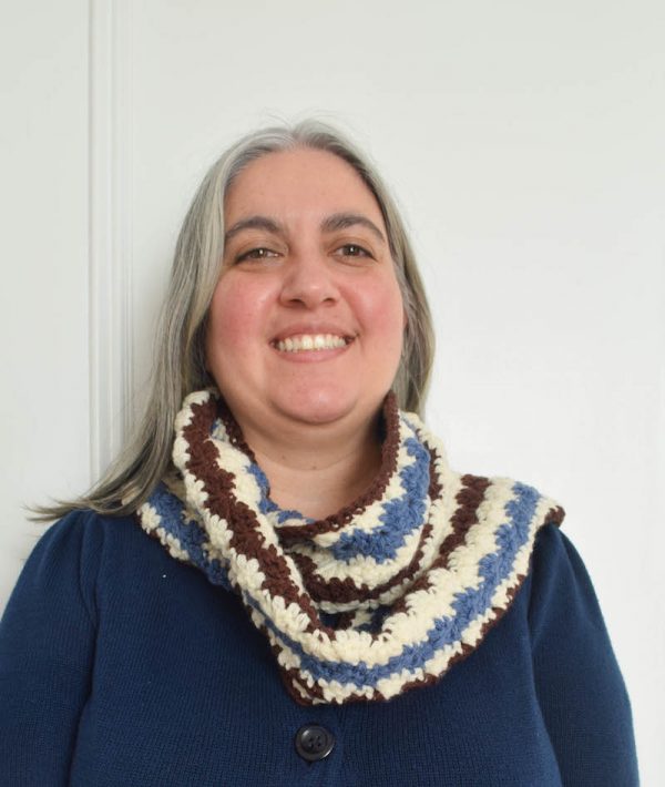 Chevron Shell Scarf, free crochet pattern in Imperial Yarn Erin by Underground Crafter | A classic chevron stitch in three colors adds the appearance of movement to this long, cozy scarf.
