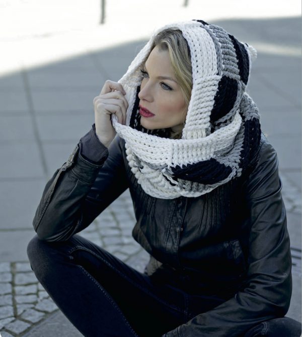 Crocheted Scoodies: 20 Gorgeous Hooded Scarves and Cowls to Crochet by Magdalena Melzer and Anne Thiemeyer | Book review, excerpt pattern (Black & White), and giveaway on Underground Crafter