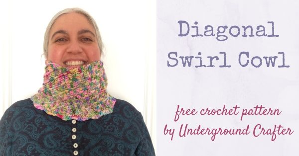 Free crochet pattern: Diagonal Swirl Cowl in BellaTuBoheme Caterpillar DK yarn by Underground Crafter